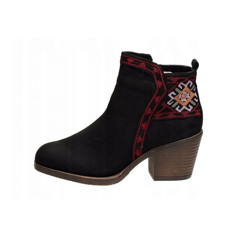 KYLIE CRAZY BOTKI CZARNE HAFT R37