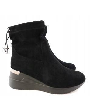 SNEAKERSY BOTKI CZARNE KOTURN R38